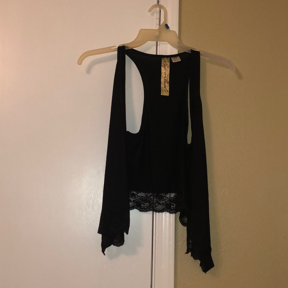 Black laces cover up